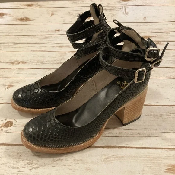 Freebird By Steven Randi Black Embossed Snake Skin Heel Size 8 - Picture 4 of 10